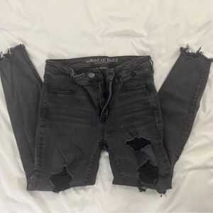 American Eagle Outfitters Women's Black Distressed Jeans